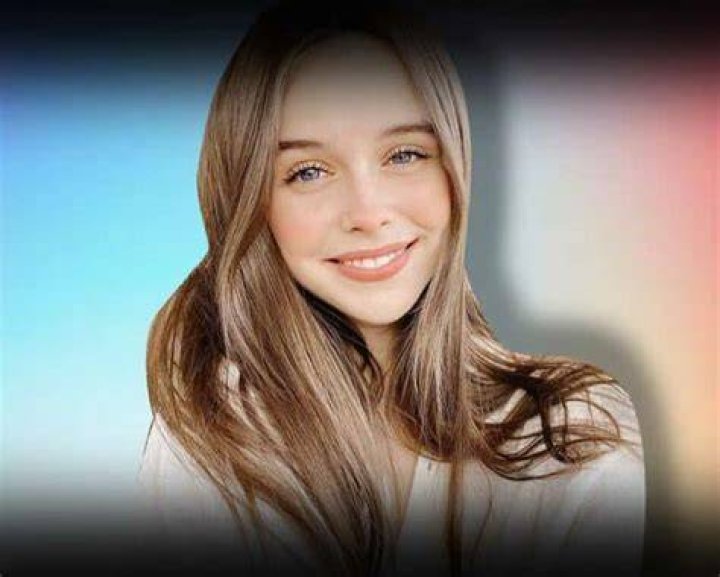 Acacia Kersey (Pop Singer) - Age, Birthday, Bio, Facts, Family, Net Worth, Height & More