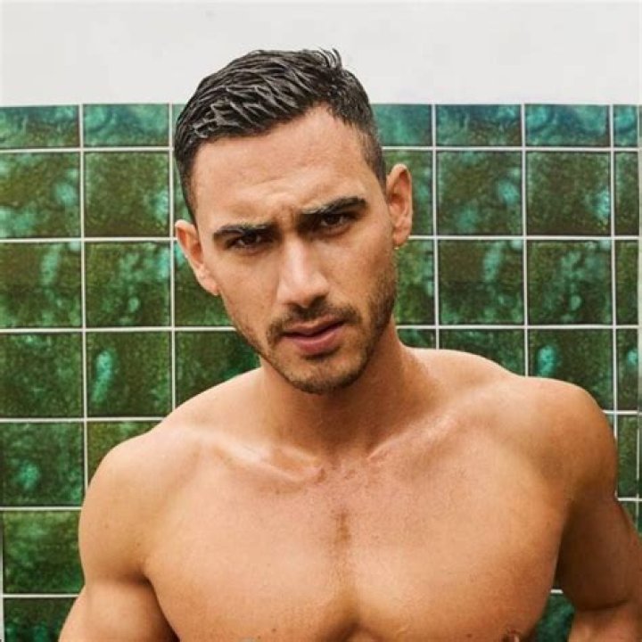 Alejandro Speitzer (TV Actor) - Age, Birthday, Bio, Facts, Family, Net Worth, Height & More