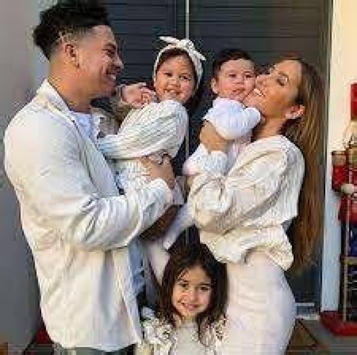 Allen Mcbroom (Family Member) - Age, Birthday, Bio, Facts, Family, Net Worth, Height & More