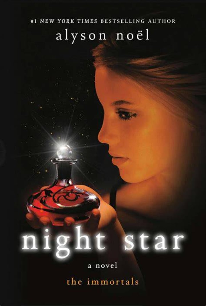 Alyson Noel (Young Adult Author) - Age, Birthday, Bio, Facts, Family, Net Worth, Height & More