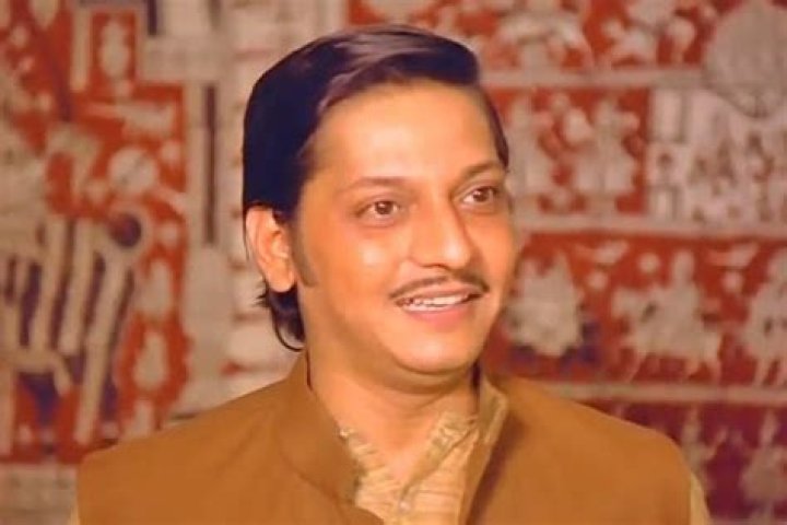 Amol Palekar (Movie Actor) - Age, Birthday, Bio, Facts, Family, Net Worth, Height & More