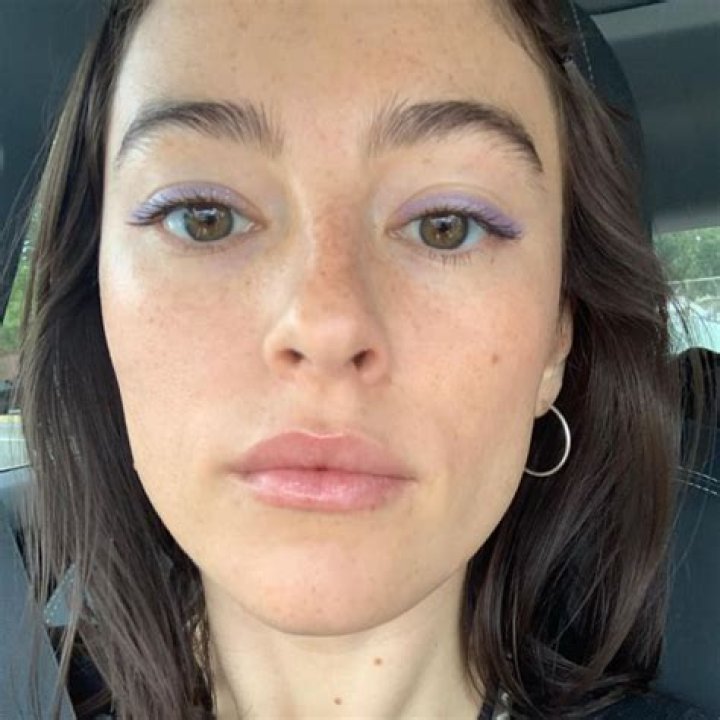 analuisa corrigan (Multimedia Artist) - Age, Birthday, Bio, Facts, Family, Net Worth, Height & More