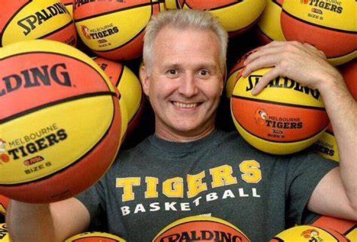 Andrew Gaze