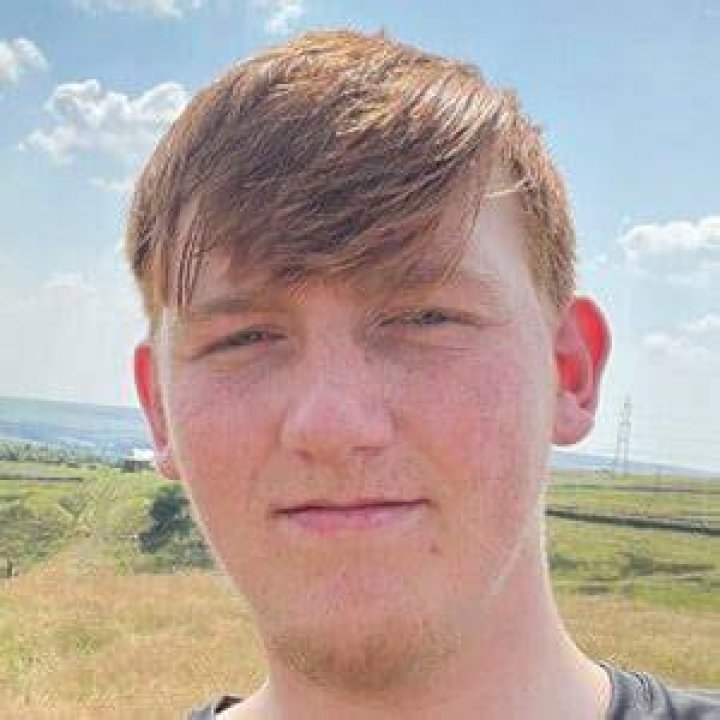 angryginge13 (TikTok Star) - Age, Birthday, Bio, Facts, Family, Net Worth, Height & More