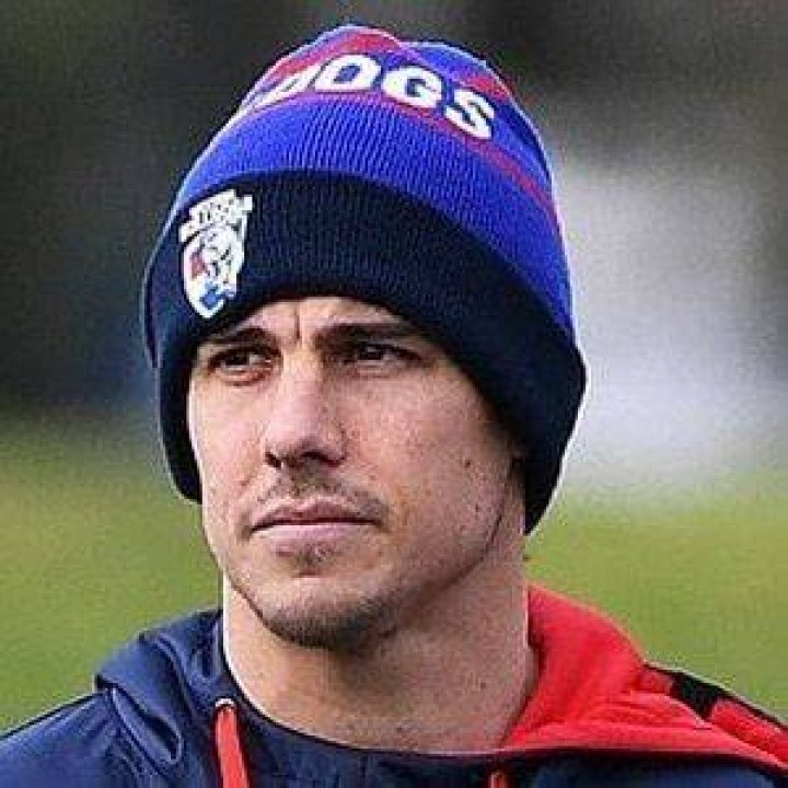 Angus Monfries (Australian Rules Footballer) - Age, Birthday, Bio, Facts, Family, Net Worth, Height & More