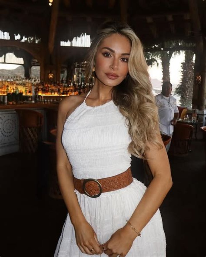 Anna Katharina (Model) - Age, Birthday, Bio, Facts, Family, Net Worth, Height & More