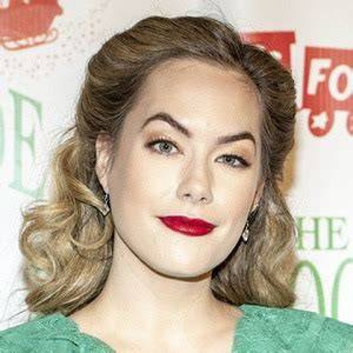 Annika Noelle (Soap Opera Actress) - Age, Birthday, Bio, Facts, Family, Net Worth, Height & More