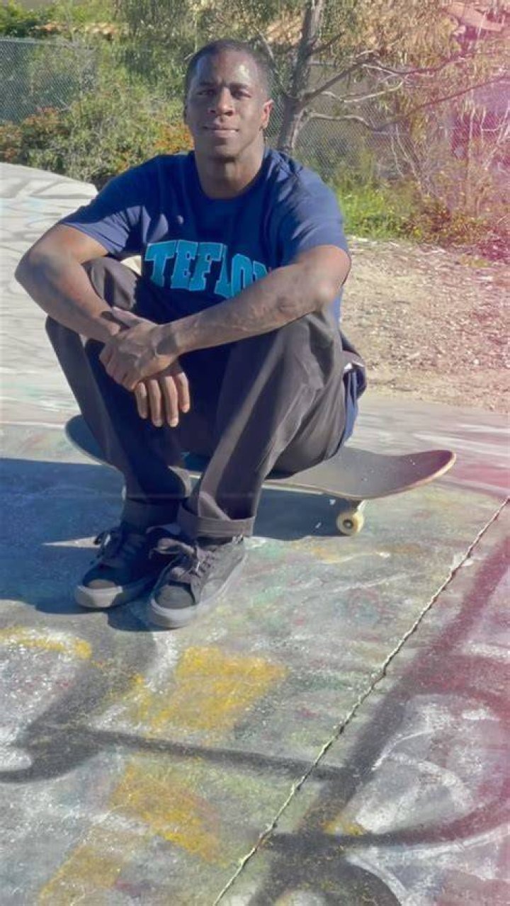 Antwuan Dixon (Skateboarder) - Age, Birthday, Bio, Facts, Family, Net Worth, Height & More