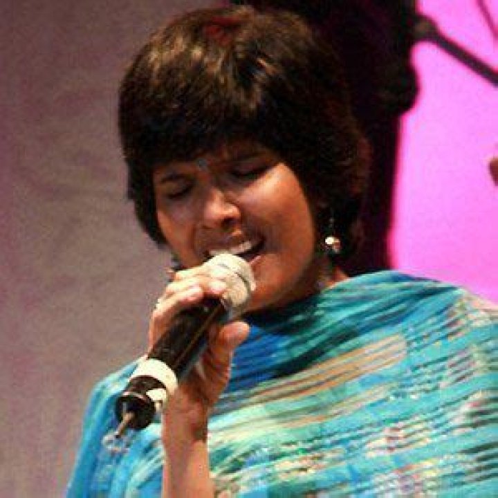 Anuradha Sriram (World Music Singer) - Age, Birthday, Bio, Facts, Family, Net Worth, Height & More