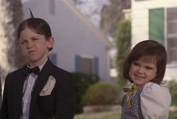Are Darla and Alfalfa together in real life?