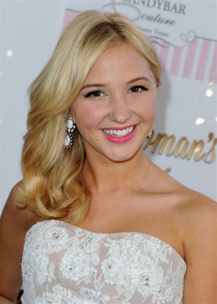 Audrey Whitby (TV Actress) - Age, Birthday, Bio, Facts, Family, Net Worth, Height & More
