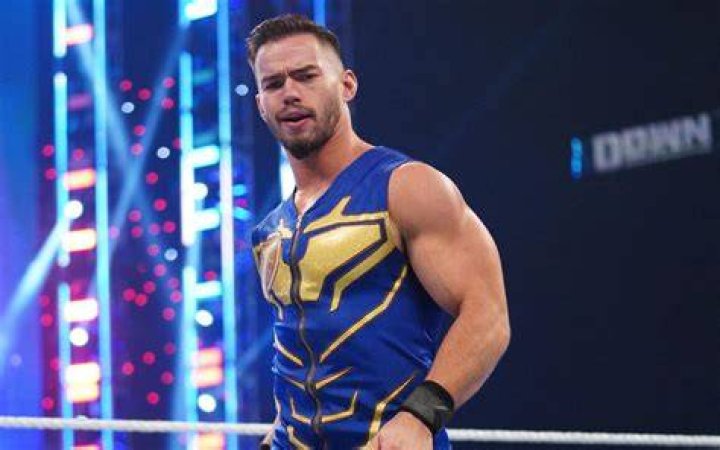 Austin Theory (Wrestler) - Age, Birthday, Bio, Facts, Family, Net Worth, Height & More