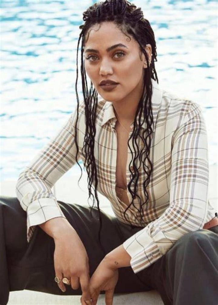 Ayesha Curry (TV Show Host) - Age, Birthday, Bio, Facts, Family, Net Worth, Height & More