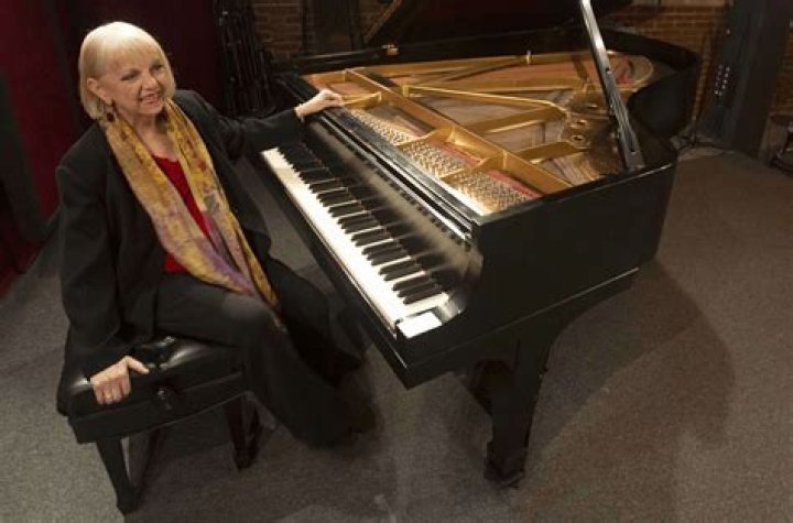 Beegie Adair (Pianist) - Age, Birthday, Bio, Facts, Family, Net Worth, Height & More