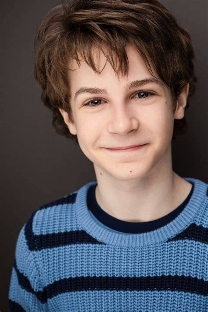 Benjamin Pajak (Stage Actor) - Age, Birthday, Bio, Facts, Family, Net Worth, Height & More
