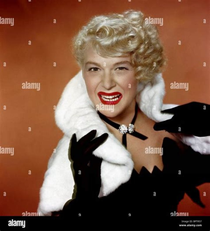 Betty Hutton (Movie Actress) - Yaş, Doğum Günü, Biyo, Gerçekler, Aile, Net Değer, Boy ve Daha Fazlası