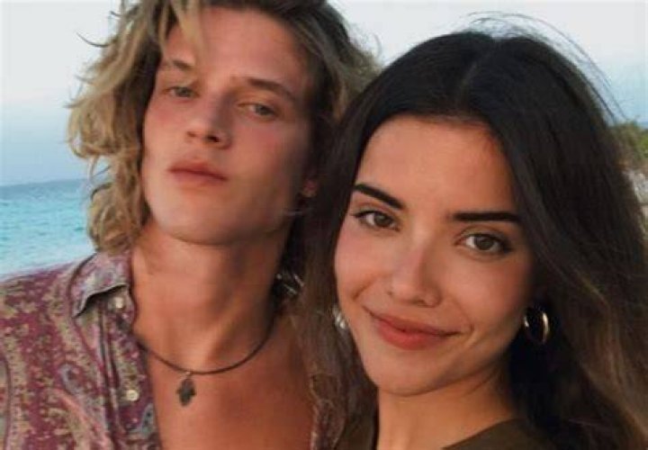 Biel Juste Calduch (Model) - Age, Birthday, Bio, Facts, Family, Net Worth, Height & More