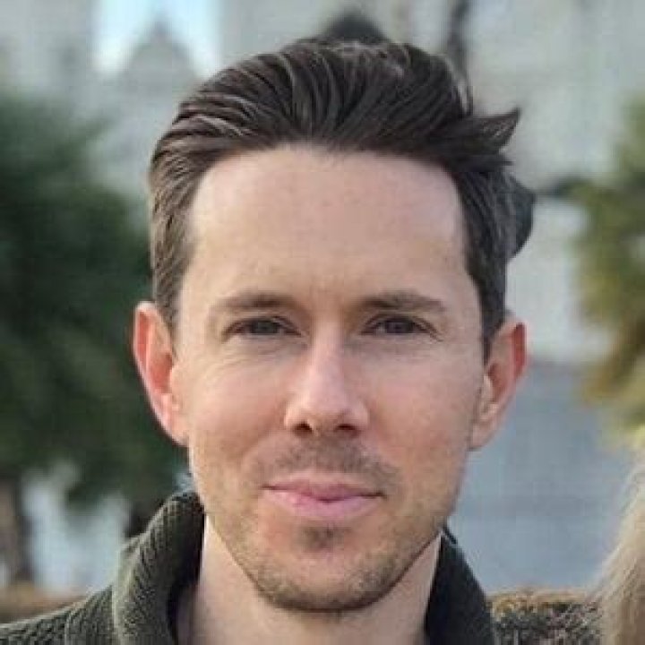 Bobby Parrish (YouTube Star) - Age, Birthday, Bio, Facts, Family, Net Worth, Height & More