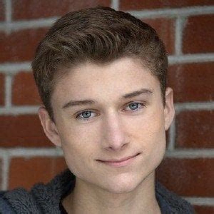 Cameron Brodeur (TV Actor) - Age, Birthday, Bio, Facts, Family, Net Worth, Height & More