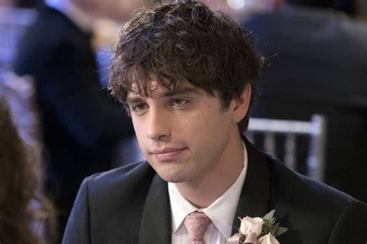 Can Brandon on The Fosters really play piano?