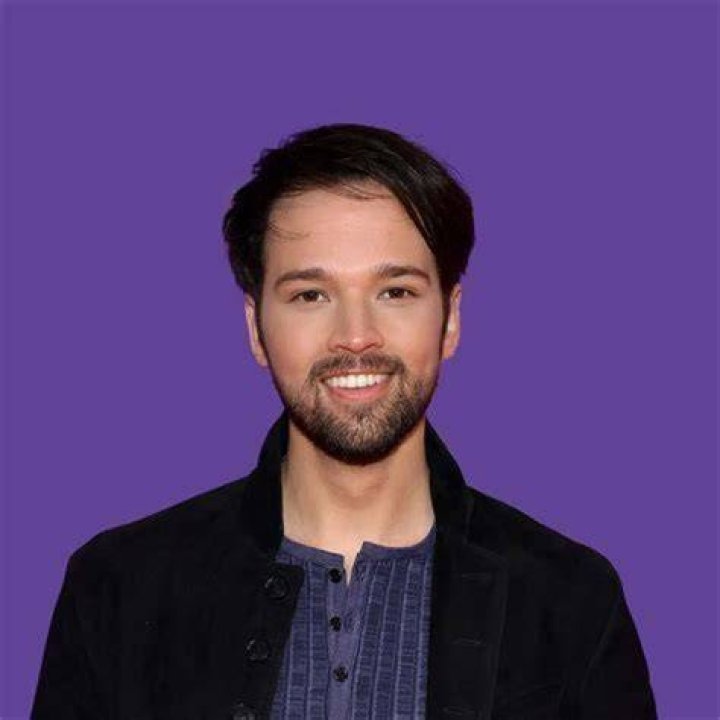 Carl Steven (TV Actor) - Age, Birthday, Bio, Facts, Family, Net Worth, Height & More