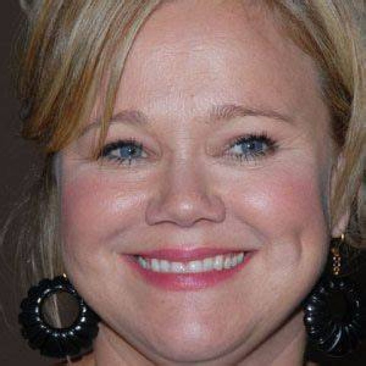 Caroline Rhea (TV Actress) - Age, Birthday, Bio, Facts, Family, Net Worth, Height & More