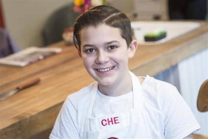 Che Spiotta (Chef) - Age, Birthday, Bio, Facts, Family, Net Worth, Height & More