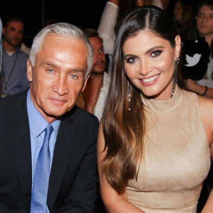 Chiquinquirá Delgado (Presentadore de Programas de TV) - Edad, cumpleaños, biografía, hechos, familia, patrimonio neto, altura y más