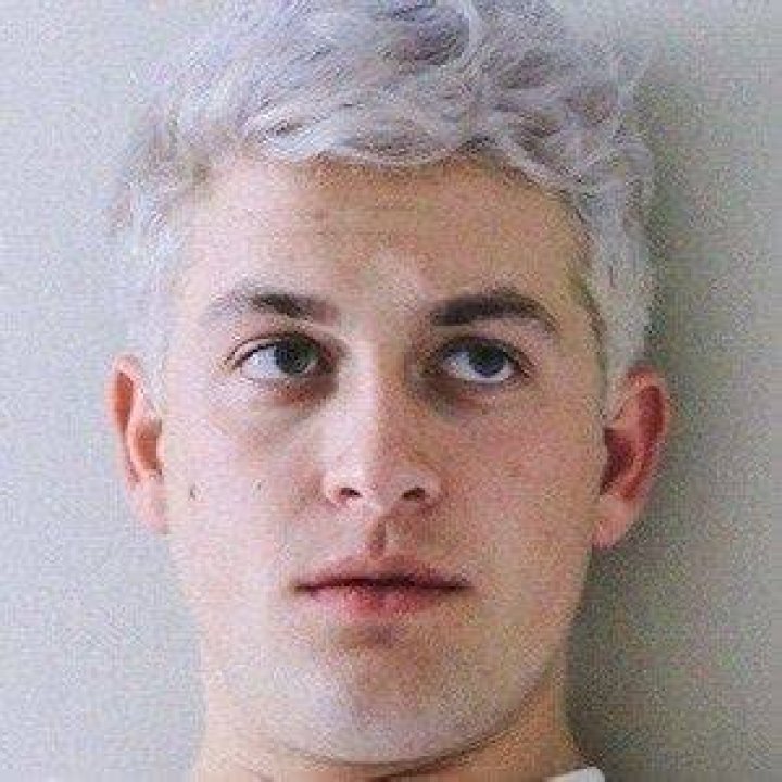 Chris Klemens (YouTube Star) - Age, Birthday, Bio, Facts, Family, Net Worth, Height & More