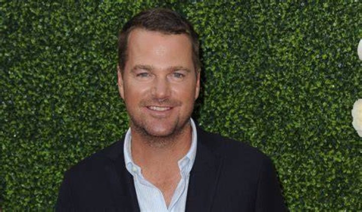 Chris O'Donnell (Movie Actor) - Age, Birthday, Bio, Facts, Family, Net Worth, Height & More