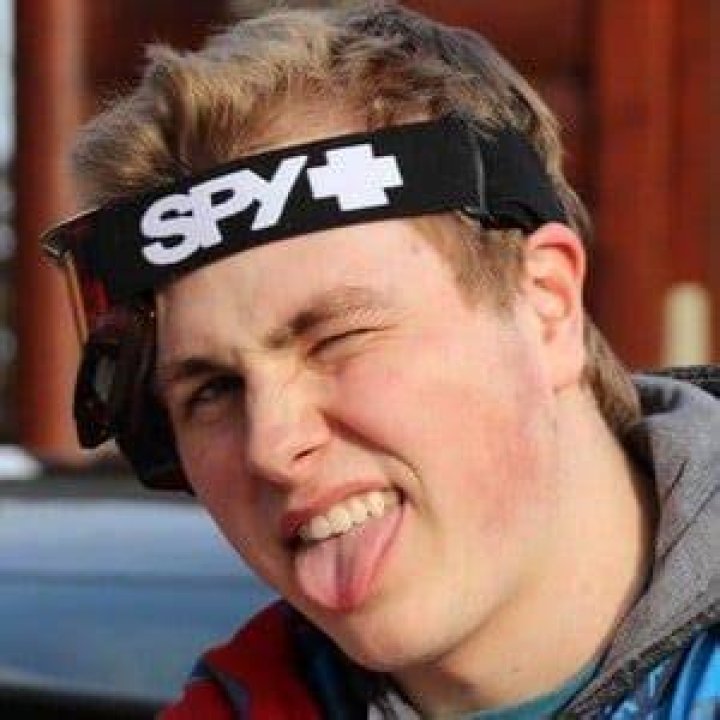 CJ Lotzer (YouTube Star) - Age, Birthday, Bio, Facts, Family, Net Worth, Height & More