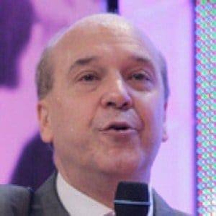 Claudio Freidzon (Religious Leader) - Age, Birthday, Bio, Facts, Family, Net Worth, Height & More