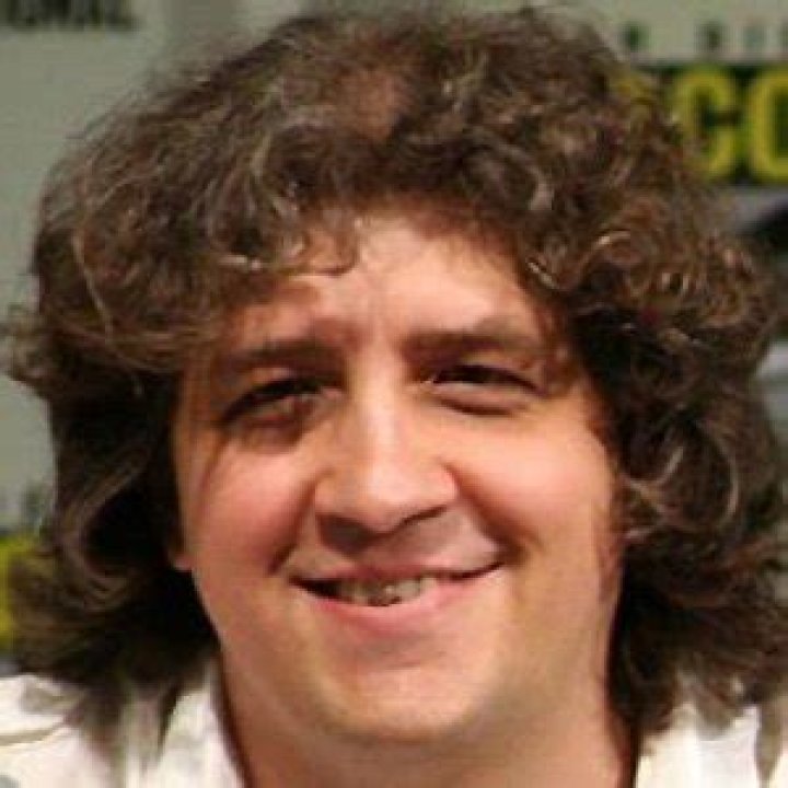 Craig McCracken (Animator) - Age, Birthday, Bio, Facts, Family, Net Worth, Height & More