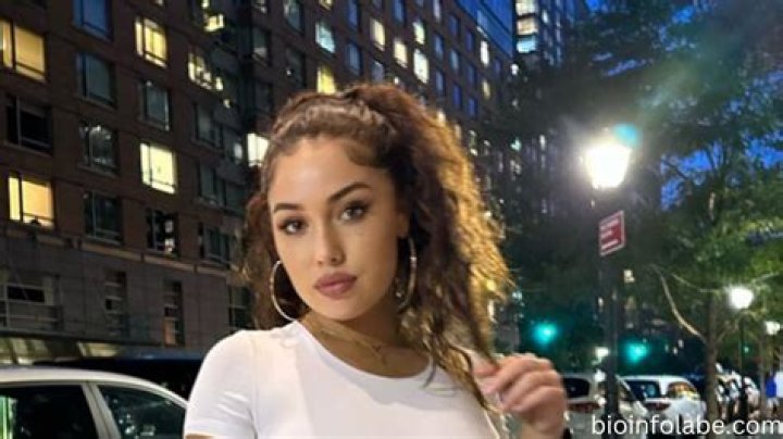 Cristiana Love (Instagram Star) - Age, Birthday, Bio, Facts, Family, Net Worth, Height & More