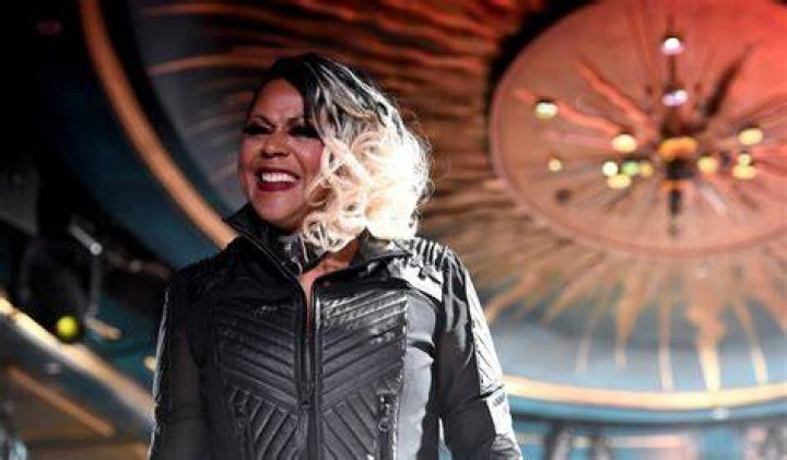 Crystal Waters (Pop Singer) - Age, Birthday, Bio, Facts, Family, Net Worth, Height & More