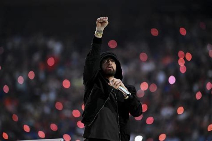 ¿Cuál es el patrimonio neto de Eminem en 2022? – Celebrity.fm