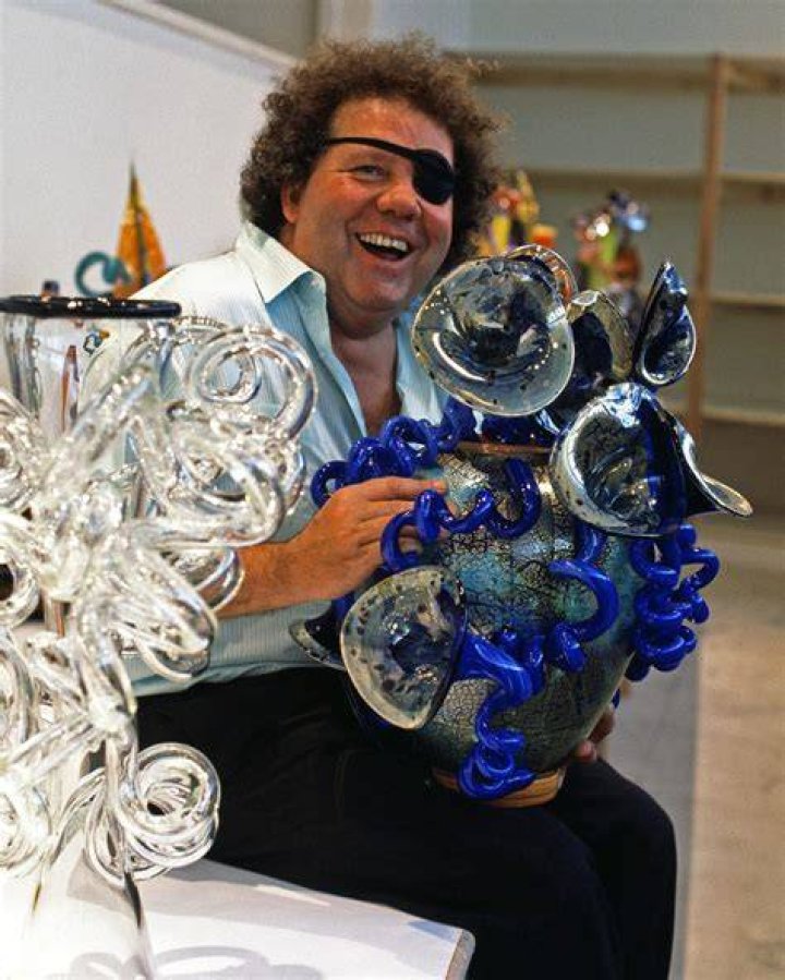 Dale Chihuly (Other) - Age, Birthday, Bio, Facts, Family, Net Worth, Height & More