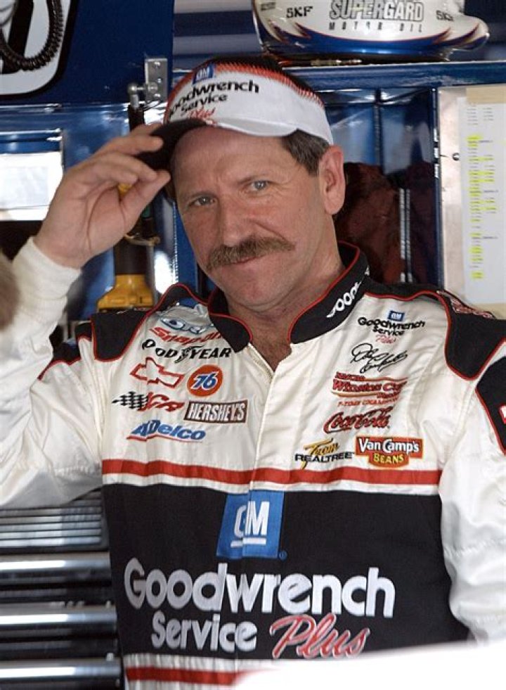 Dale Earnhardt (Race Car Driver) - Age, Birthday, Bio, Facts, Family, Net Worth, Height & More