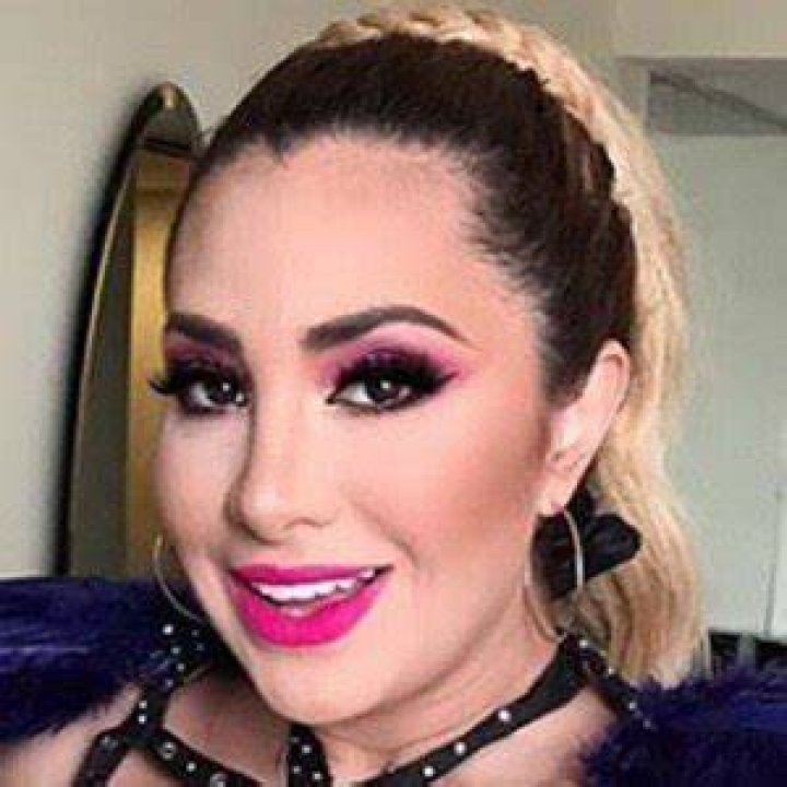 Damaris Rojas (TV Show Host) - Age, Birthday, Bio, Facts, Family, Net Worth, Height & More