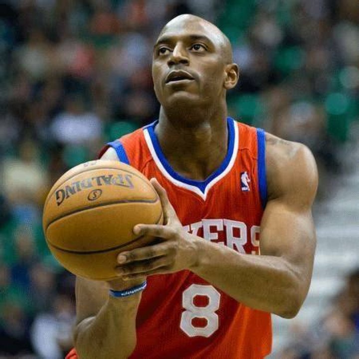 Damien Wilkins (Basketball Player) - Age, Birthday, Bio, Facts, Family, Net Worth, Height & More