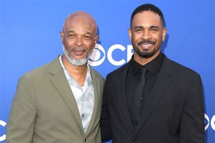 Damon Wayans Jr. (TV Actor) - Age, Birthday, Bio, Facts, Family, Net Worth, Height & More