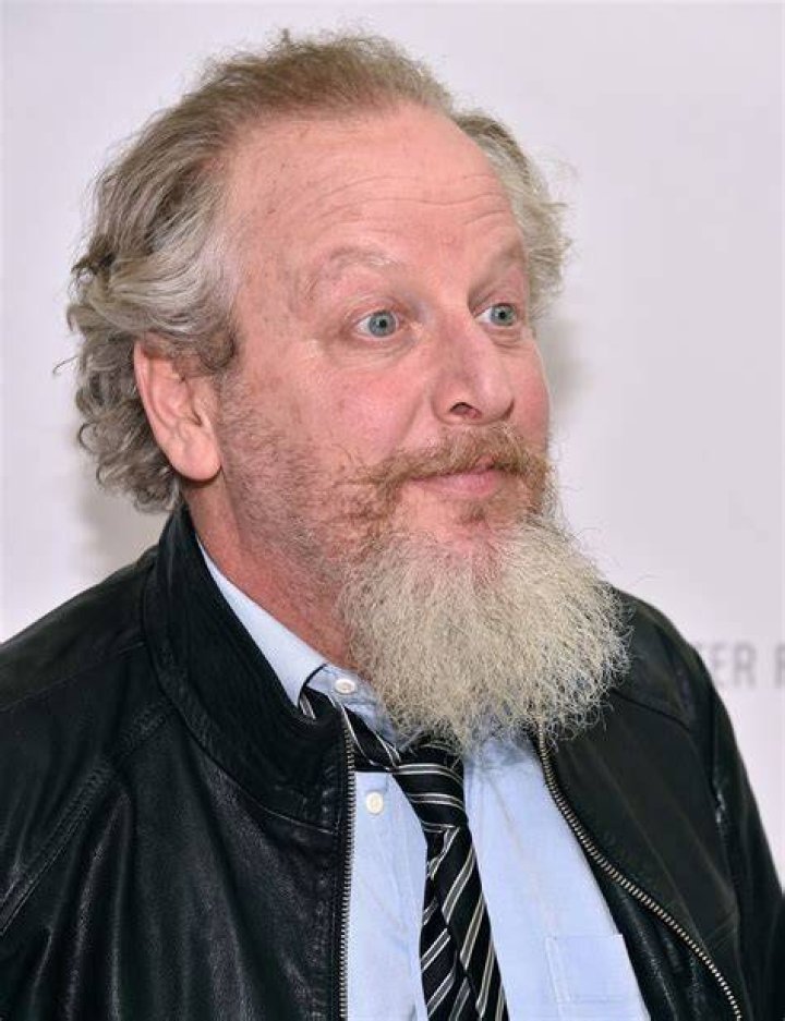 Daniel Stern (Movie Actor) - Age, Birthday, Bio, Facts, Family, Net Worth, Height & More
