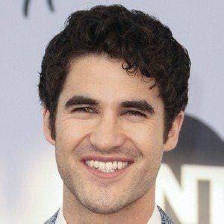 Darren Criss (TV Actor) - Age, Birthday, Bio, Facts, Family, Net Worth, Height & More