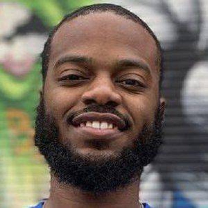 Darryl Mayes (TikTok Star) - Age, Birthday, Bio, Facts, Family, Net Worth, Height & More