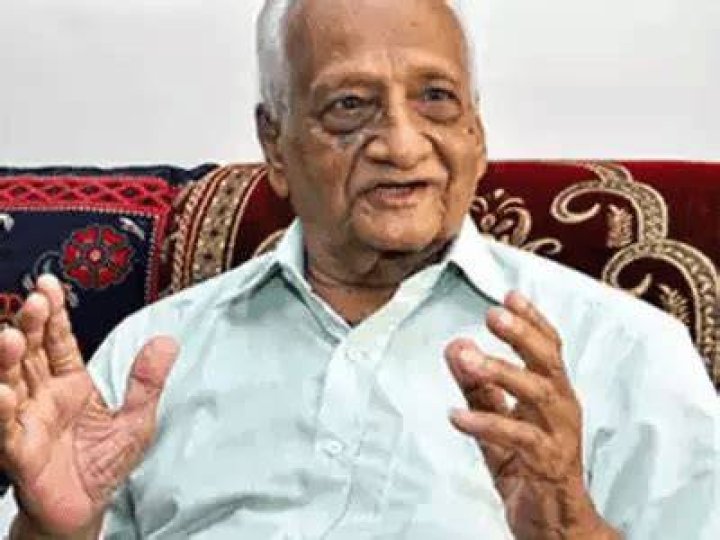 Datta Gaekwad (Cricket Player) - Age, Birthday, Bio, Facts, Family, Net Worth, Height & More