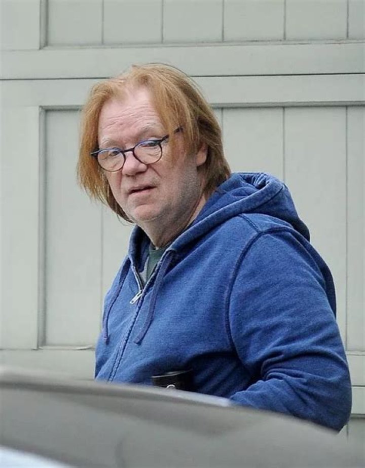 David Caruso (TV Actor) - Age, Birthday, Bio, Facts, Family, Net Worth, Height & More