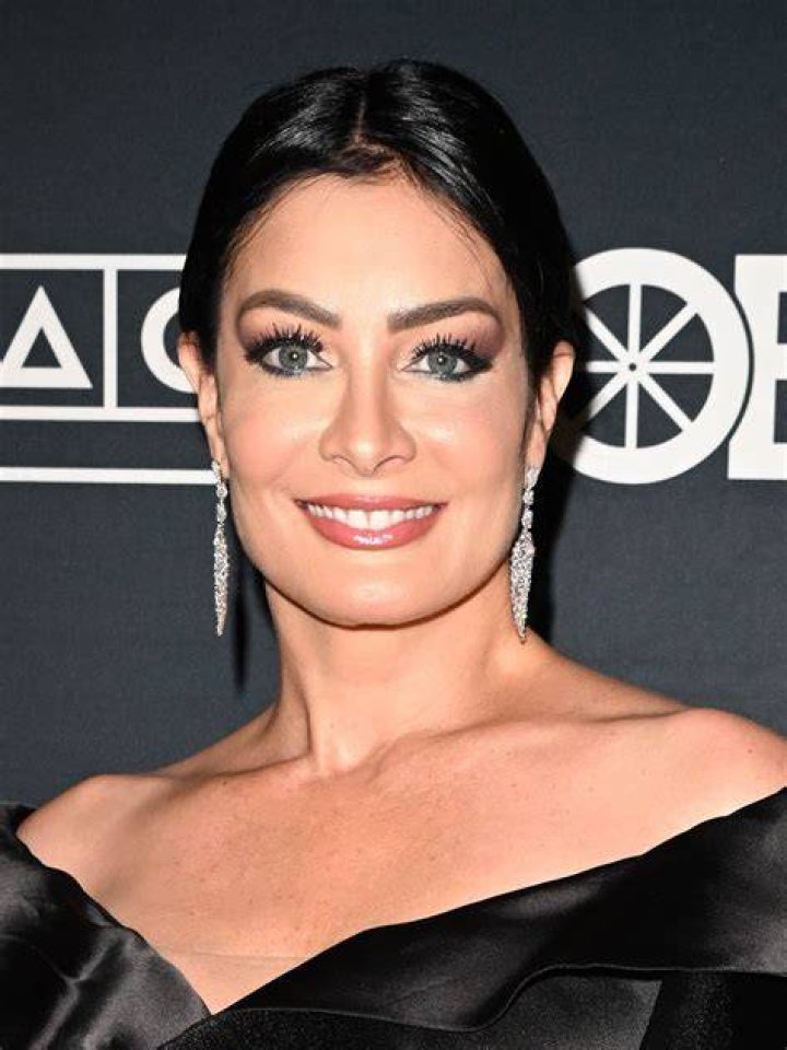 Dayanara Torres (Pop Singer) - Age, Birthday, Bio, Facts, Family, Net Worth, Height & More