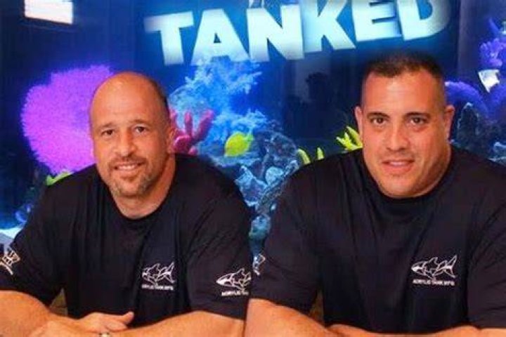 Did Wayde from tanked get divorced?