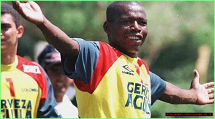Diego Laínez (Futbolista) - Edad, cumpleaños, biografía, hechos, familia, patrimonio neto, altura y más