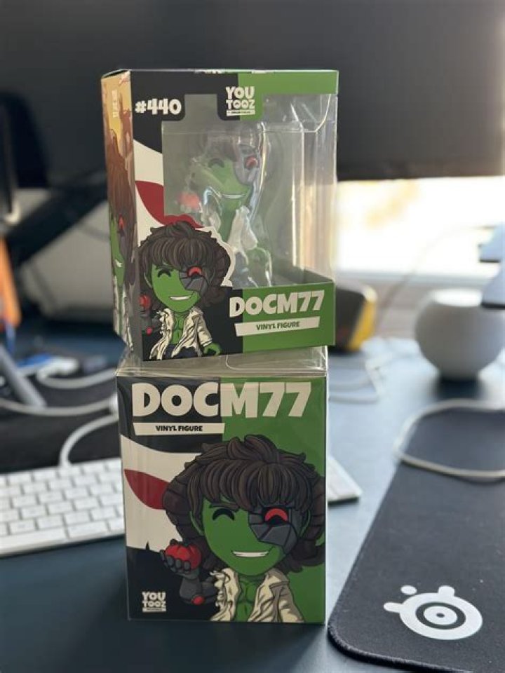 Docm77